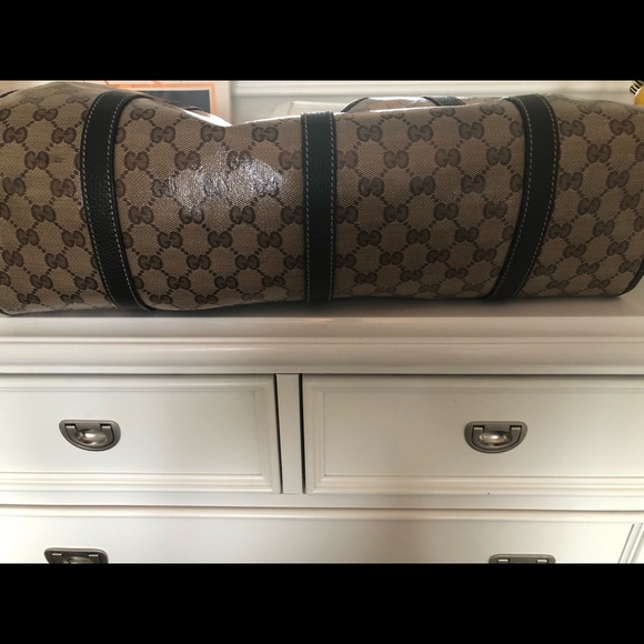 Authentic Gucci Handbag - Picture 7 of 8